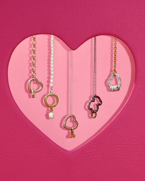 Turn Your Passion for Beauty into Profit: How AEW’s Beauty Accessories Vendor eBook Can Elevate Your Business